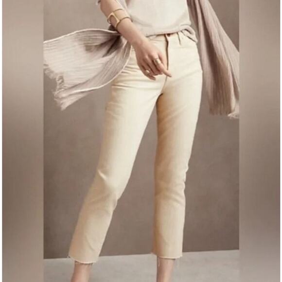 Banana Republic Ecru Cream Raw Hem High Rise Straight Jeans Size 28 - Picture 1 of 9